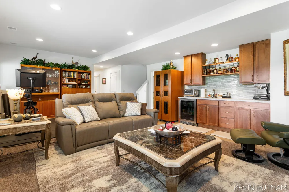 6515 134th Ave Avenue Saugatuck, MI 49453