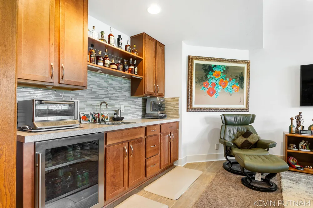 6515 134th Ave Avenue Saugatuck, MI 49453