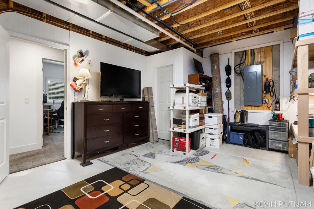 6515 134th Ave Avenue Saugatuck, MI 49453