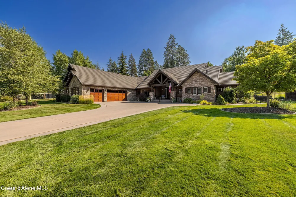 1560 E Bruin Loop Hayden, ID 83835