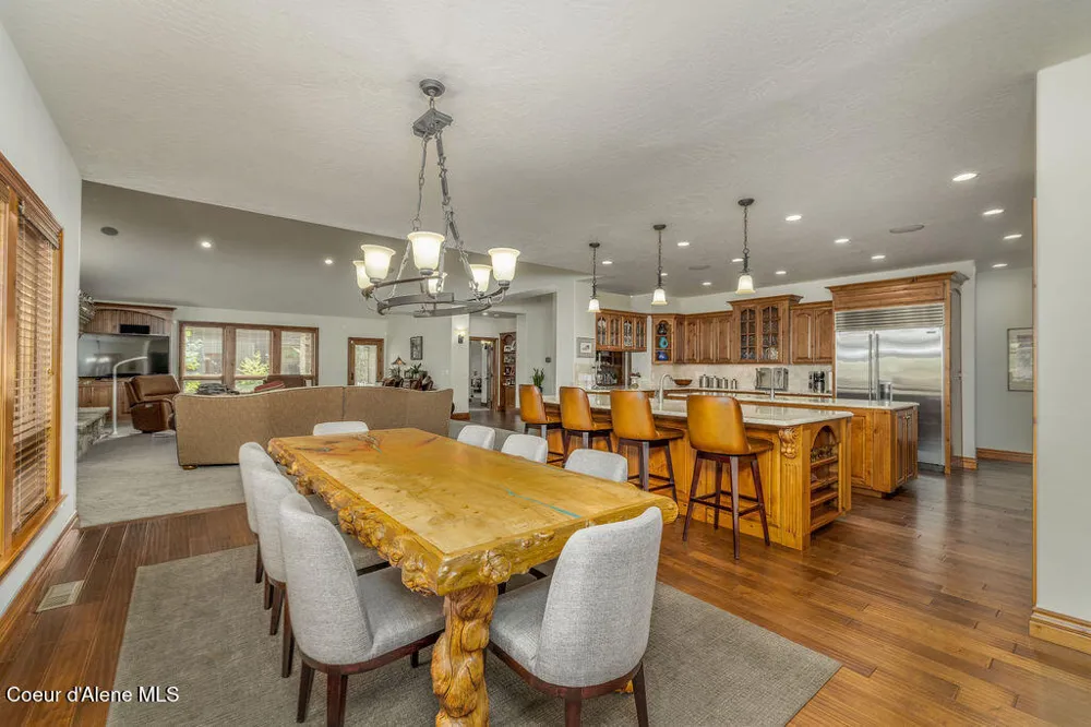 1560 E Bruin Loop Hayden, ID 83835