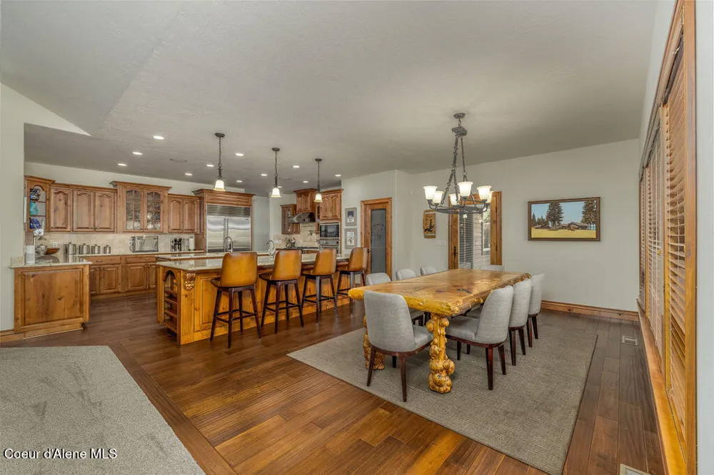 1560 E Bruin Loop Hayden, ID 83835