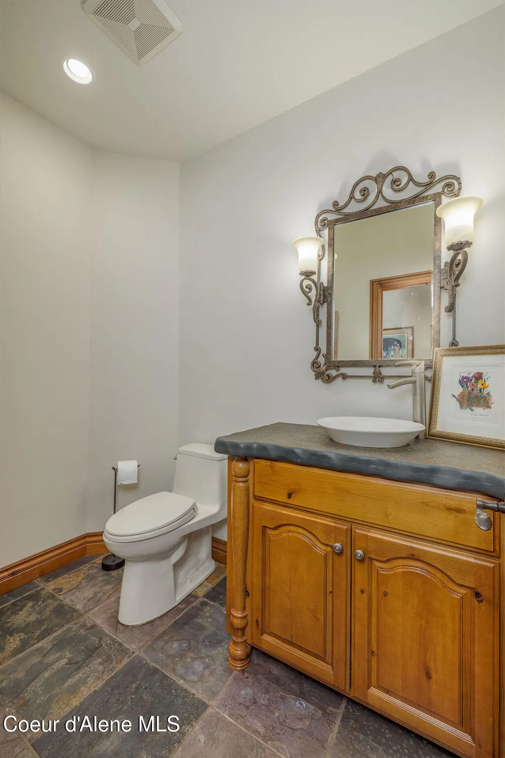 1560 E Bruin Loop Hayden, ID 83835