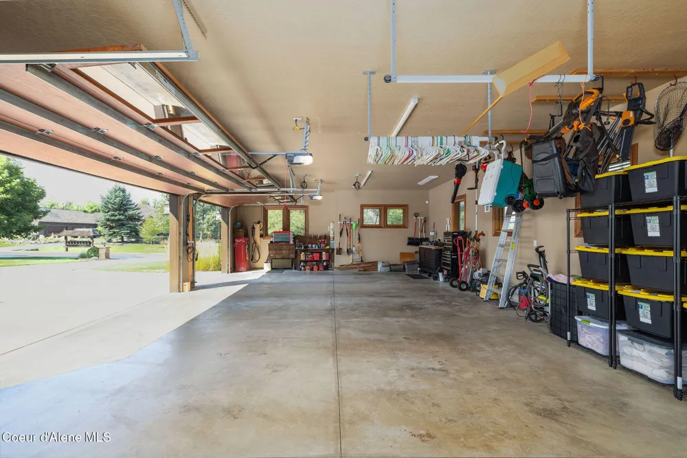 1560 E Bruin Loop Hayden, ID 83835