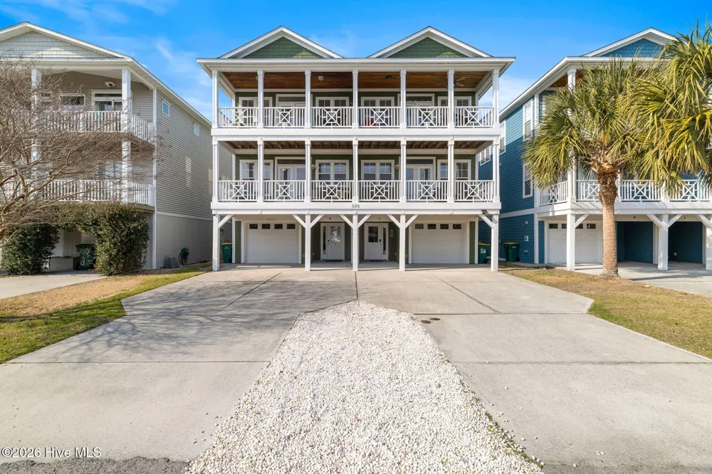 326 S 3rd Avenue #Units A & B Kure Beach, NC 28449