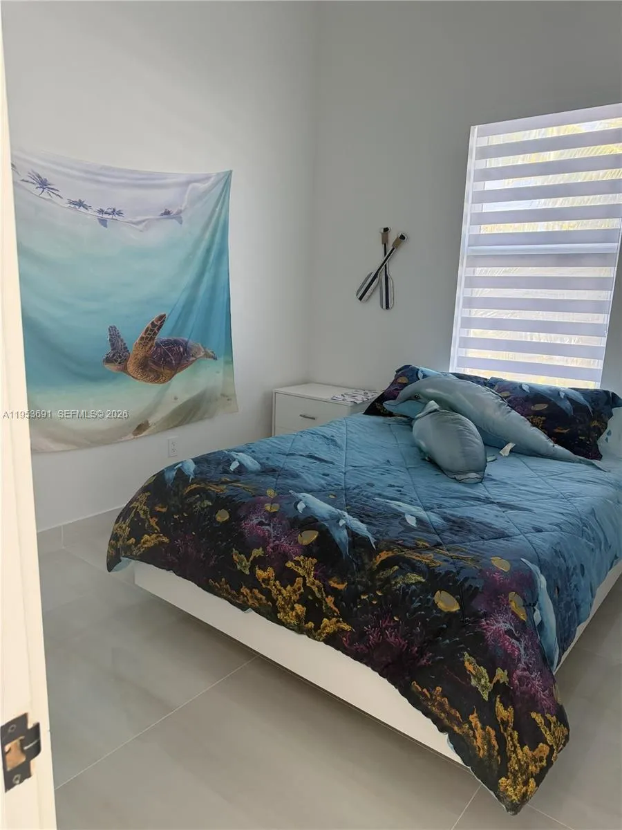 1553 Sunrise Dr Big Pine, FL 33043