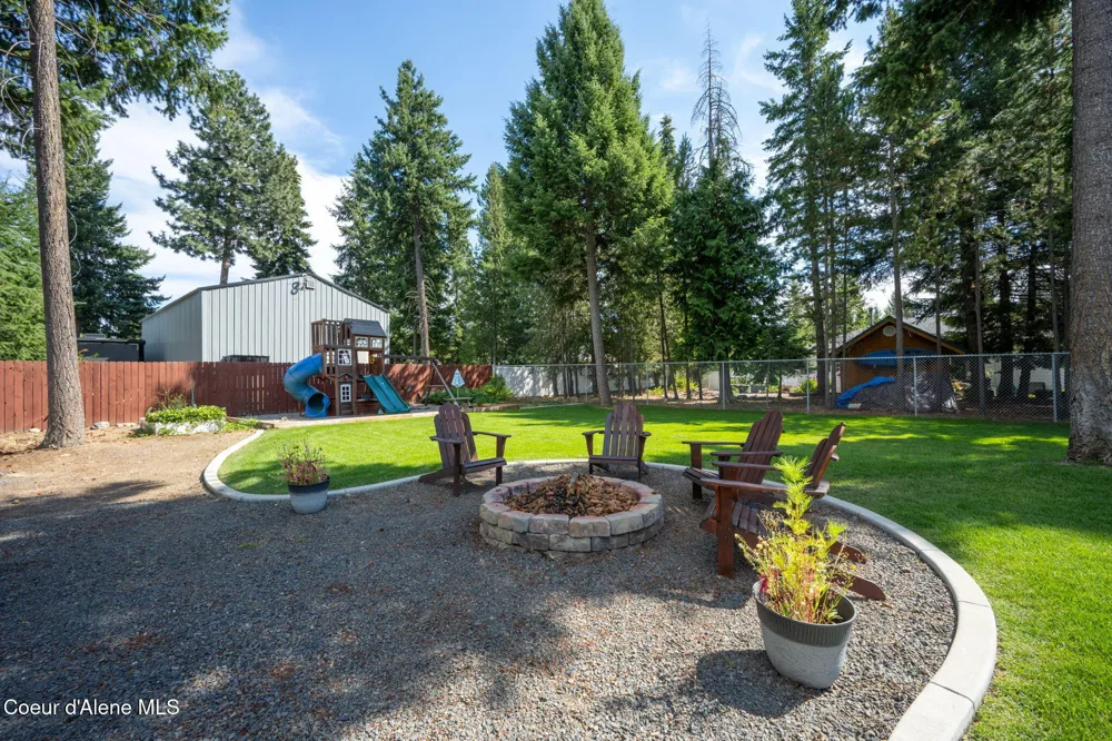 31470 10TH AVENUE Spirit Lake, ID 83869