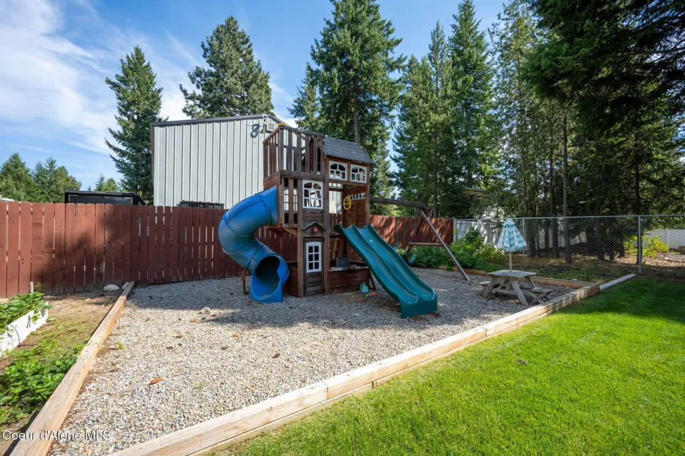 31470 10TH AVENUE Spirit Lake, ID 83869