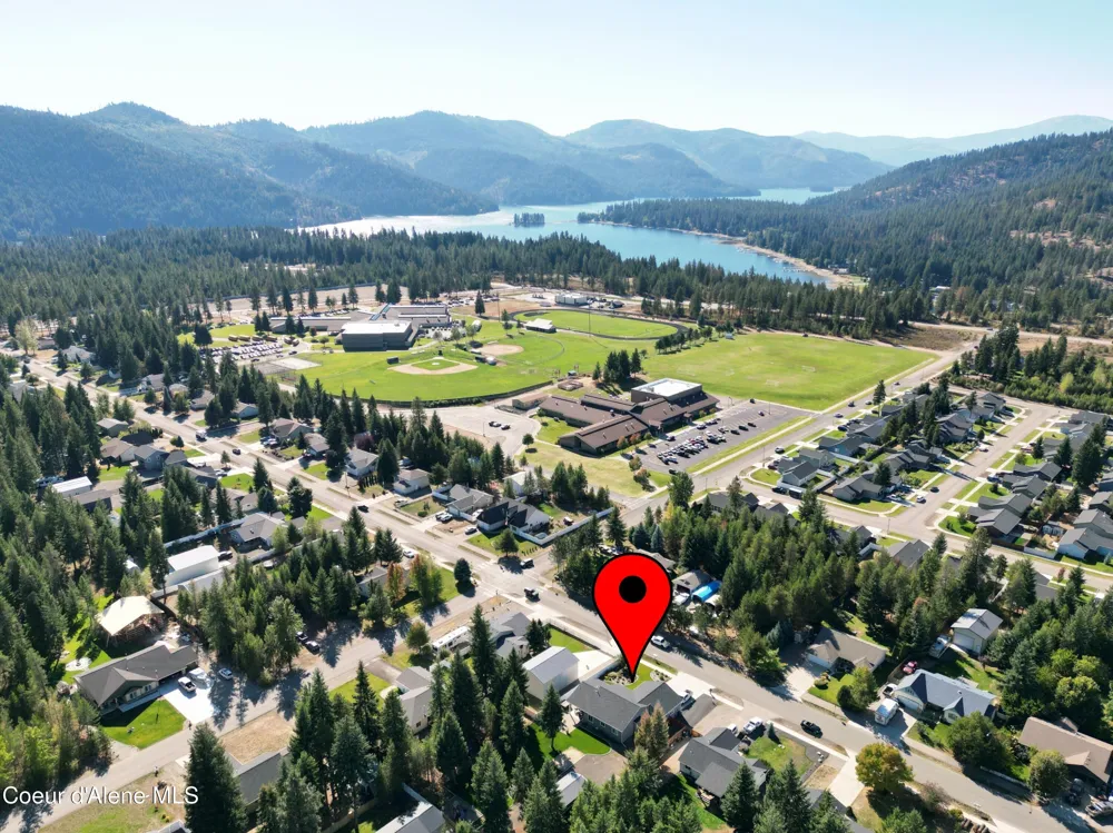 31470 10TH AVENUE Spirit Lake, ID 83869