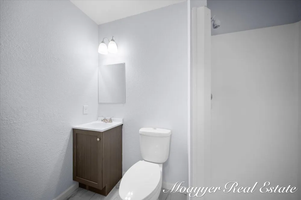1051 Abbey Court #1 Holland City, MI 49423
