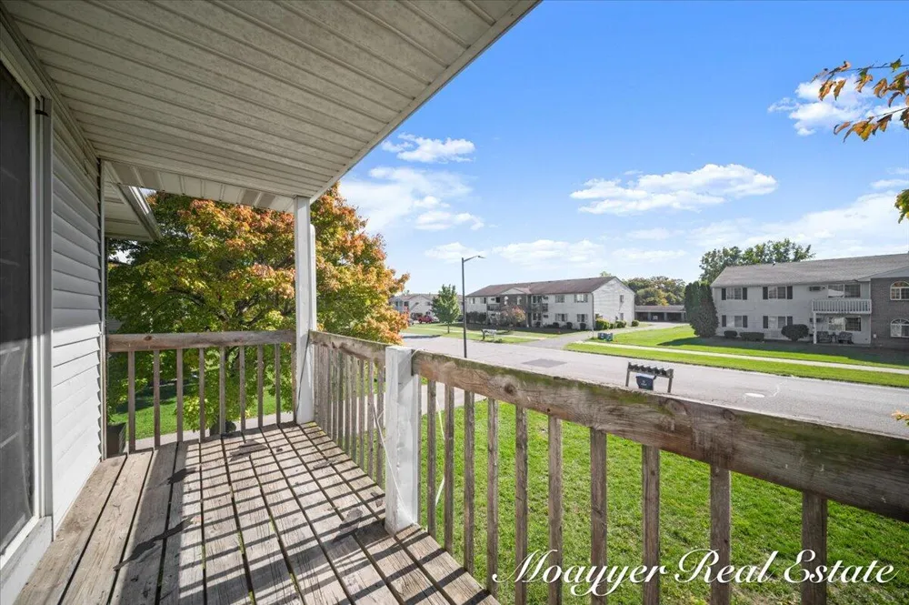 1051 Abbey Court #1 Holland City, MI 49423