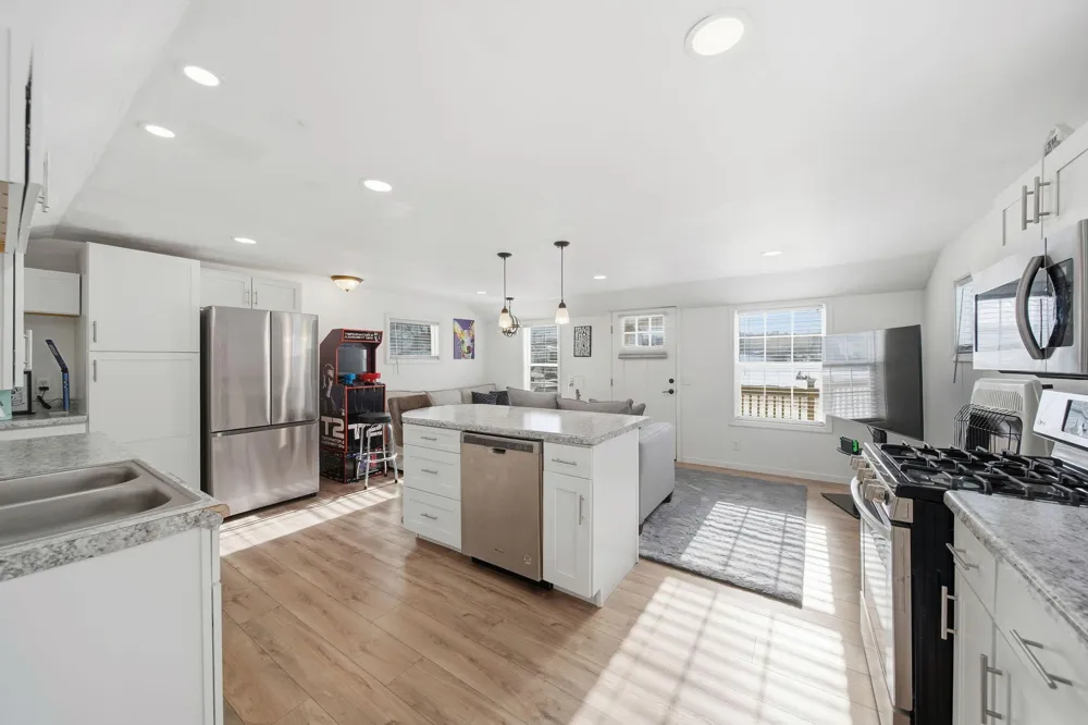 4026 Donnely Road Leoni Township, MI 49201