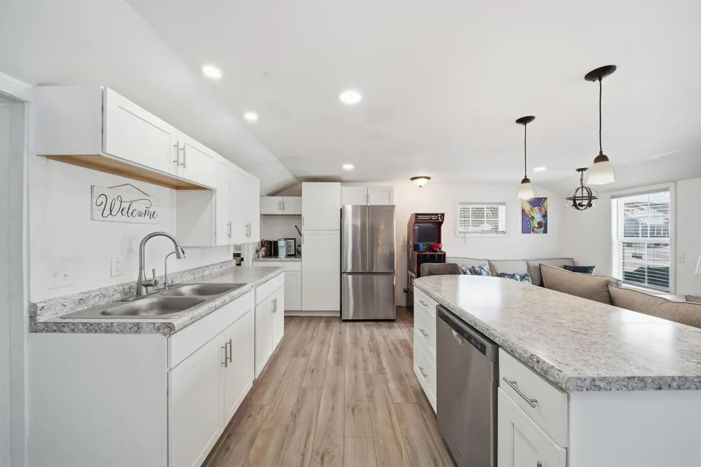 4026 Donnely Road Leoni Township, MI 49201
