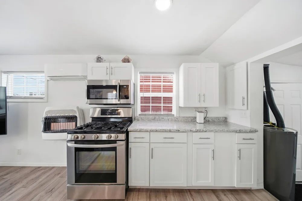 4026 Donnely Road Leoni Township, MI 49201