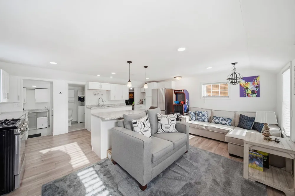 4026 Donnely Road Leoni Township, MI 49201