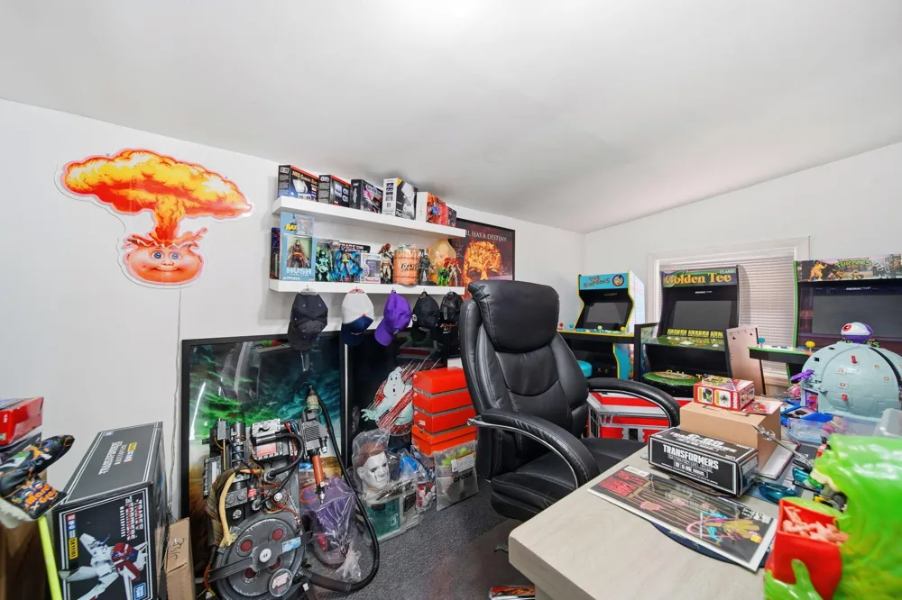 4026 Donnely Road Leoni Township, MI 49201