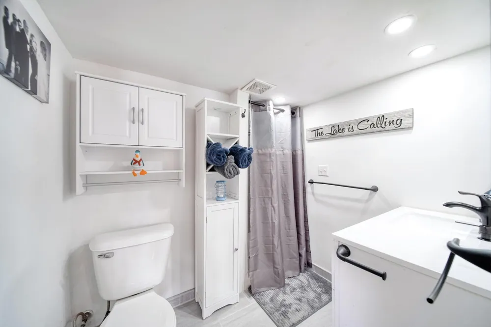 4026 Donnely Road Leoni Township, MI 49201