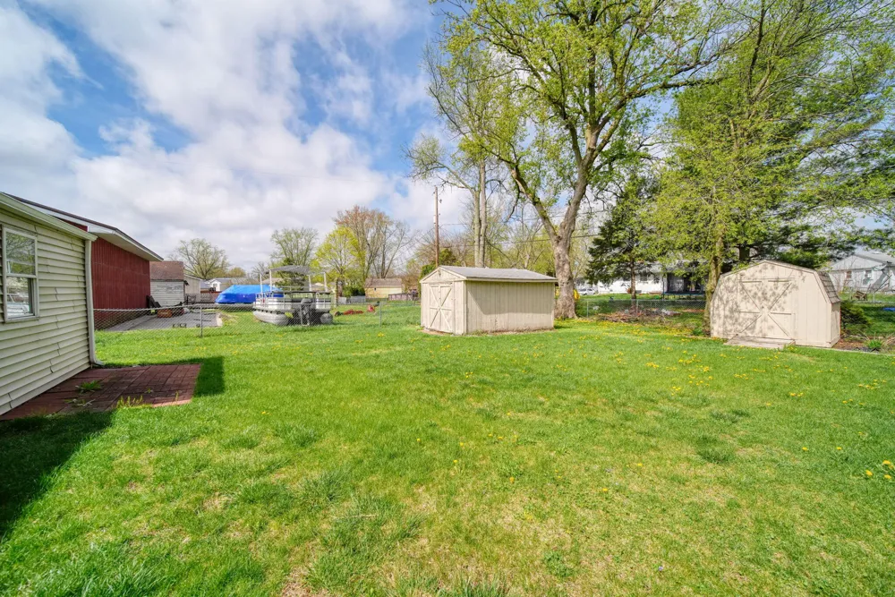 4026 Donnely Road Leoni Township, MI 49201