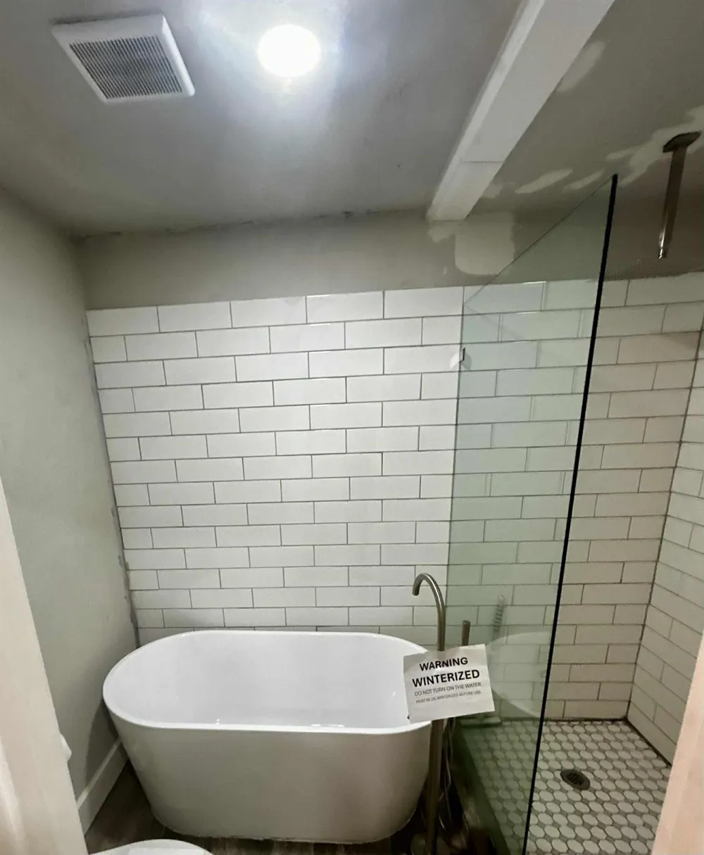 57 Lake Shore Lane Riverside, TX 77320