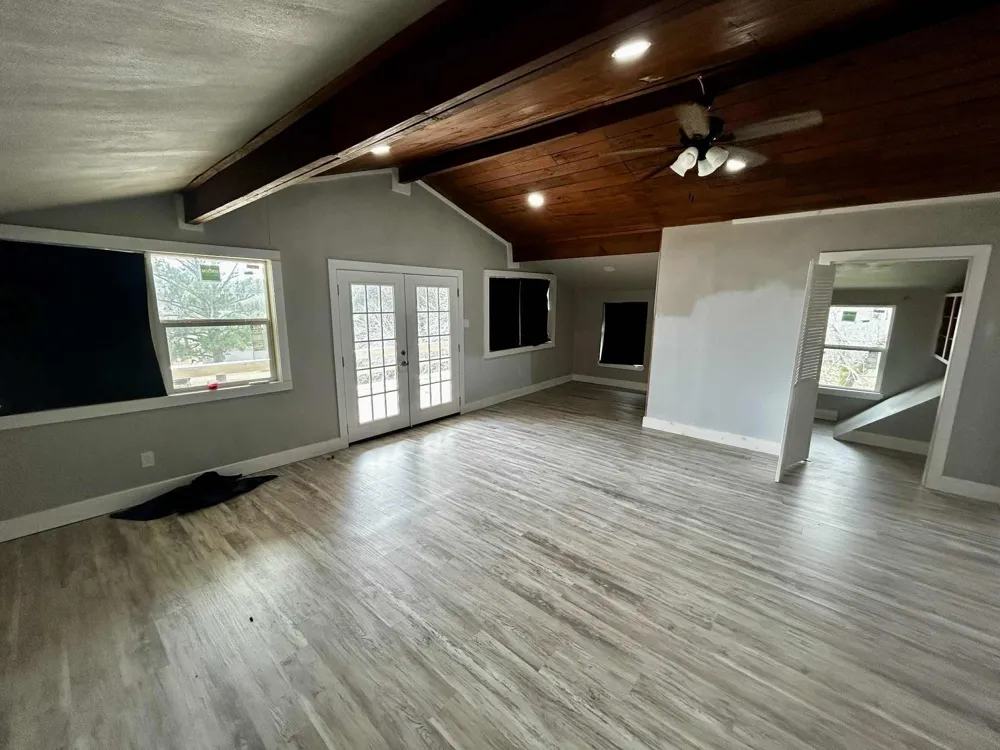 57 Lake Shore Lane Riverside, TX 77320