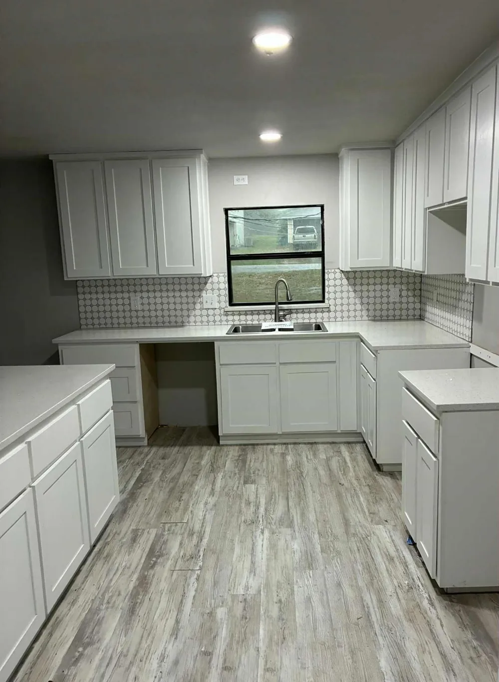 57 Lake Shore Lane Riverside, TX 77320