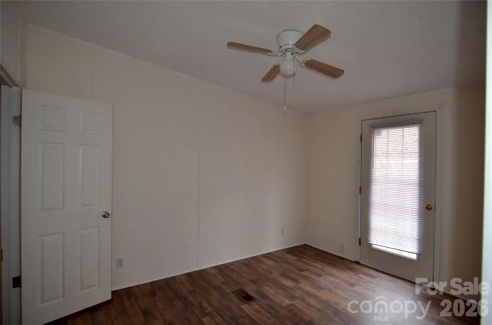 73 Walton Place Drive Nebo, NC 28761