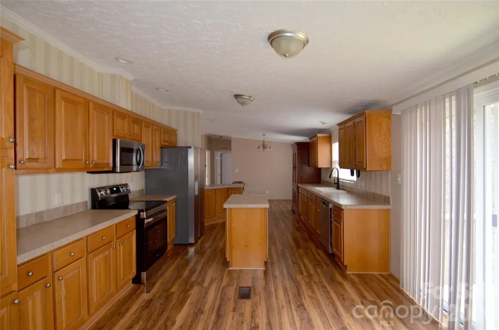 73 Walton Place Drive Nebo, NC 28761