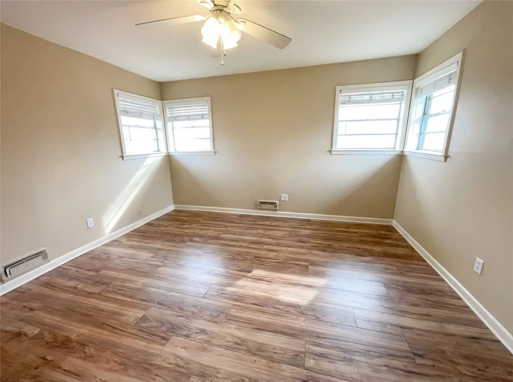 6817 Chickering Road Fort Worth, TX 76116