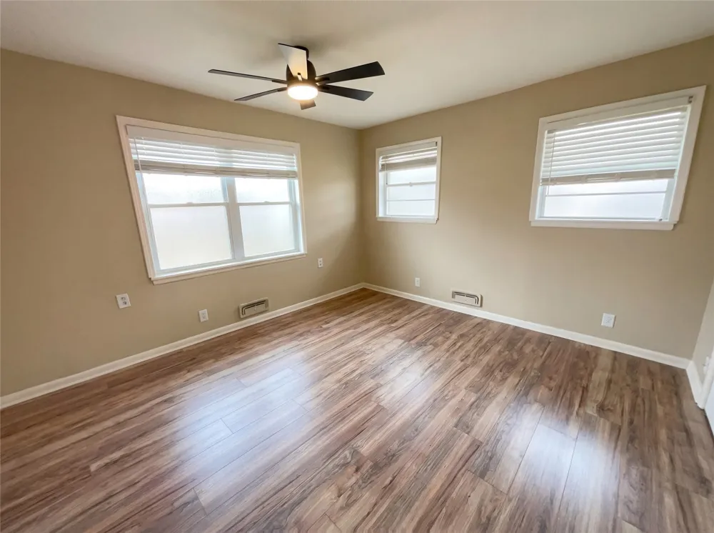 6817 Chickering Road Fort Worth, TX 76116