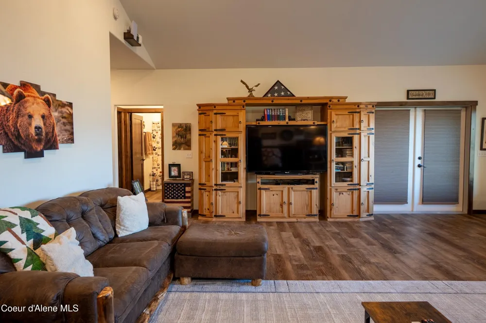 111 Majestic Lane Bonners Ferry, ID 83805