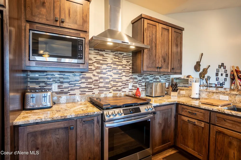 111 Majestic Lane Bonners Ferry, ID 83805