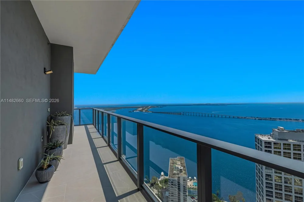 1451 Brickell Ave #4403 Miami, FL 33131