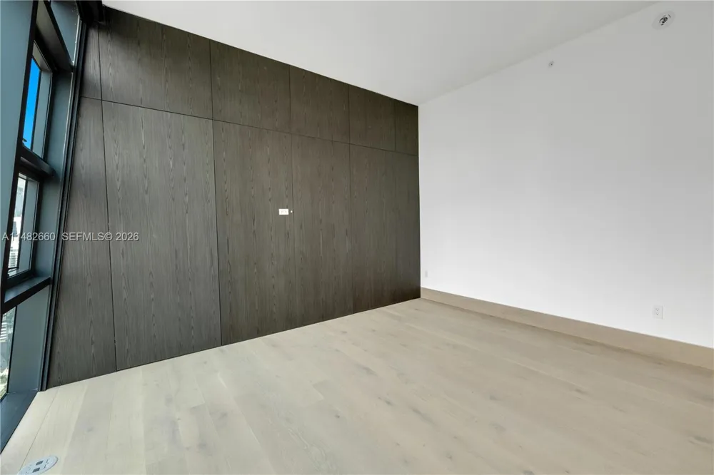 1451 Brickell Ave #4403 Miami, FL 33131