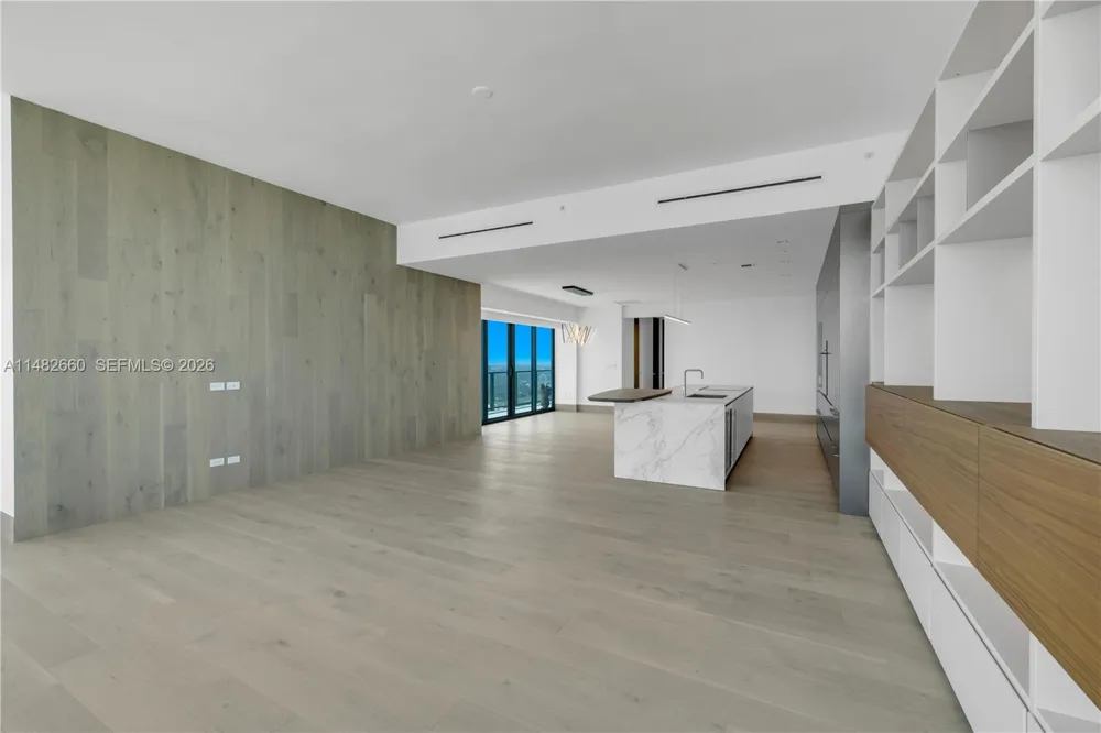 1451 Brickell Ave #4403 Miami, FL 33131