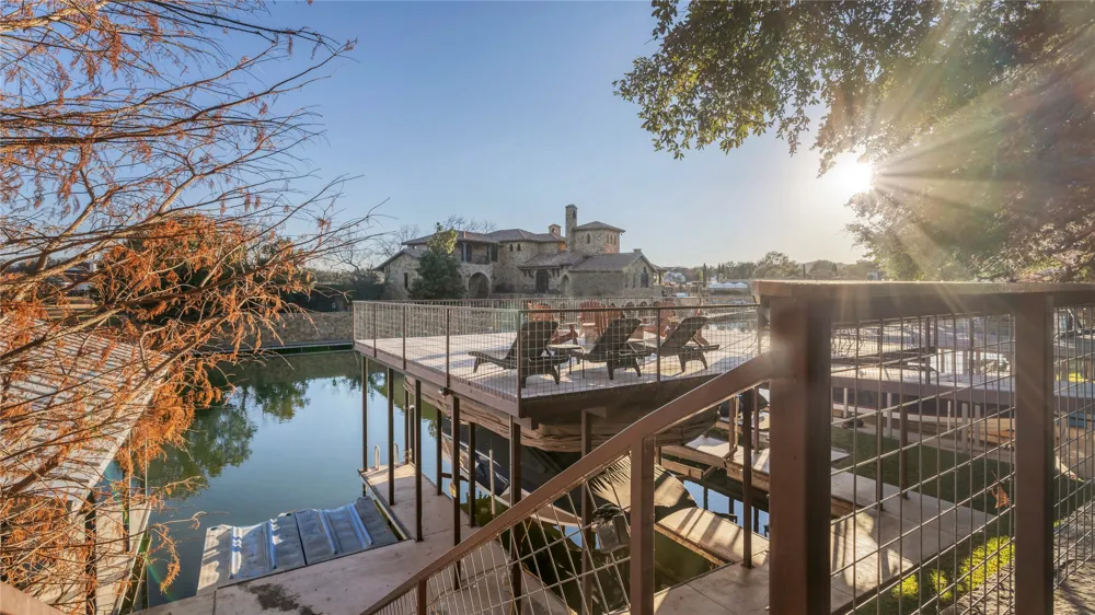 450 Pecan Creek Drive Horseshoe Bay, TX 78657