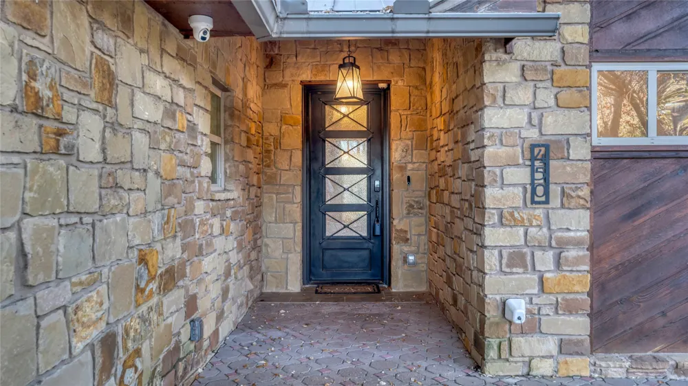 450 Pecan Creek Drive Horseshoe Bay, TX 78657