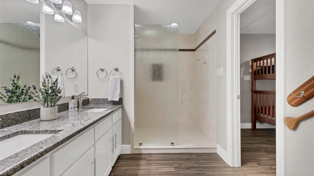 450 Pecan Creek Drive Horseshoe Bay, TX 78657