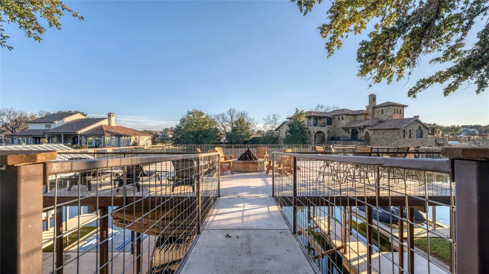 450 Pecan Creek Drive Horseshoe Bay, TX 78657