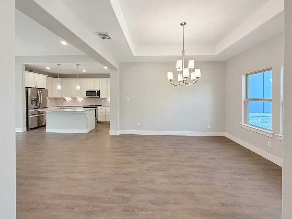 381 Monarch Canyon Lake, TX 78133