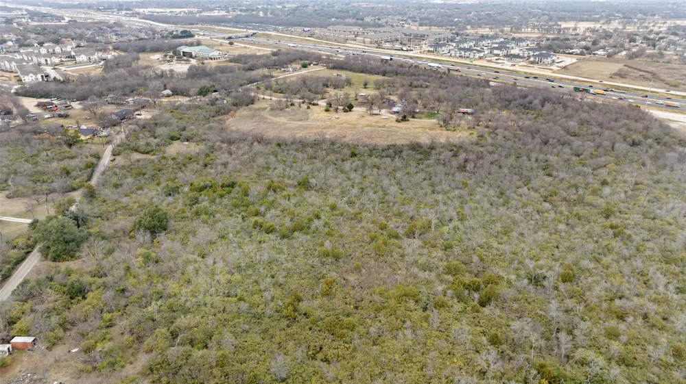 24 Medford Road Grand Prairie, TX 75052