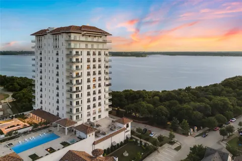 2800 Lakeside Parkway #1003