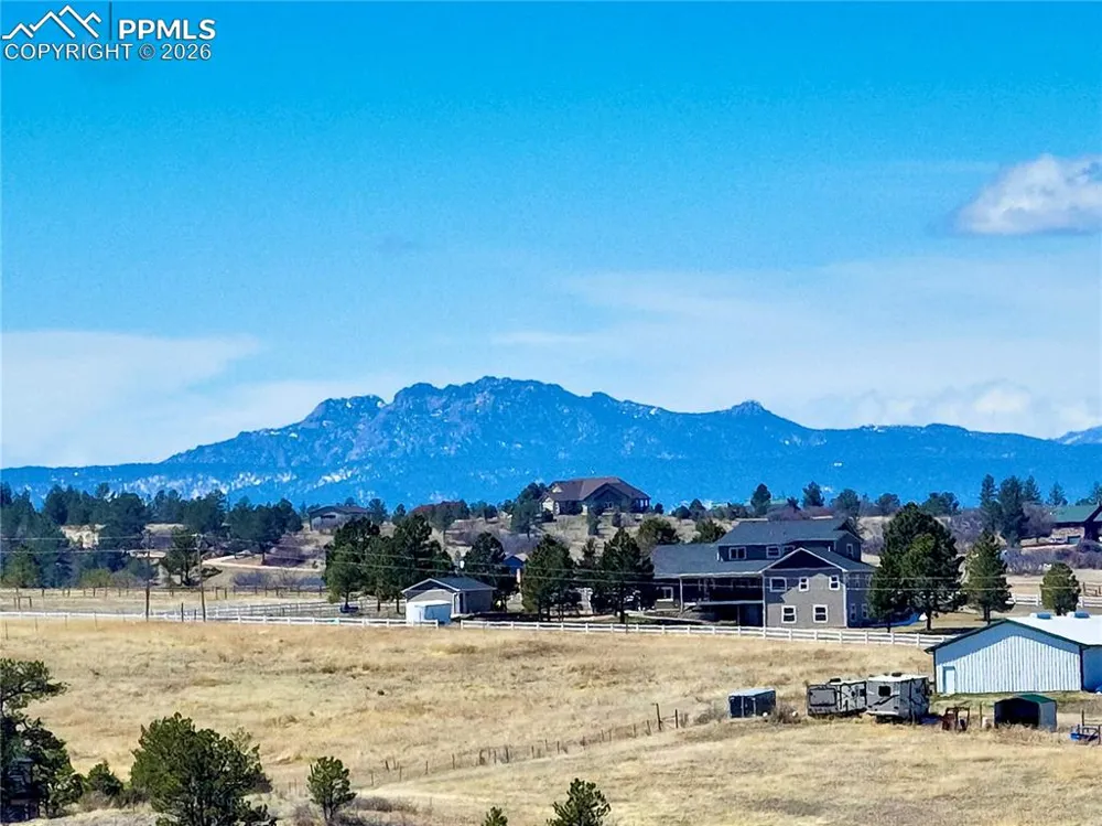 2568 Fox View Trail Franktown, CO 80116