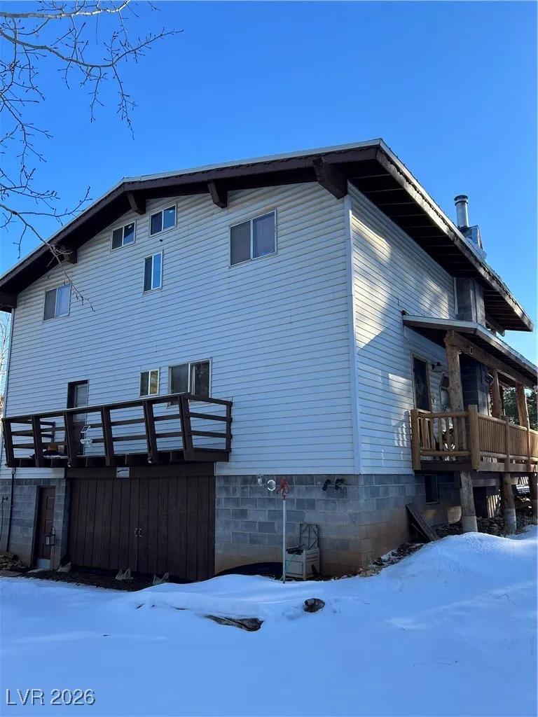1330 W Strawberry Point Road Duck Creek Village, UT 84762