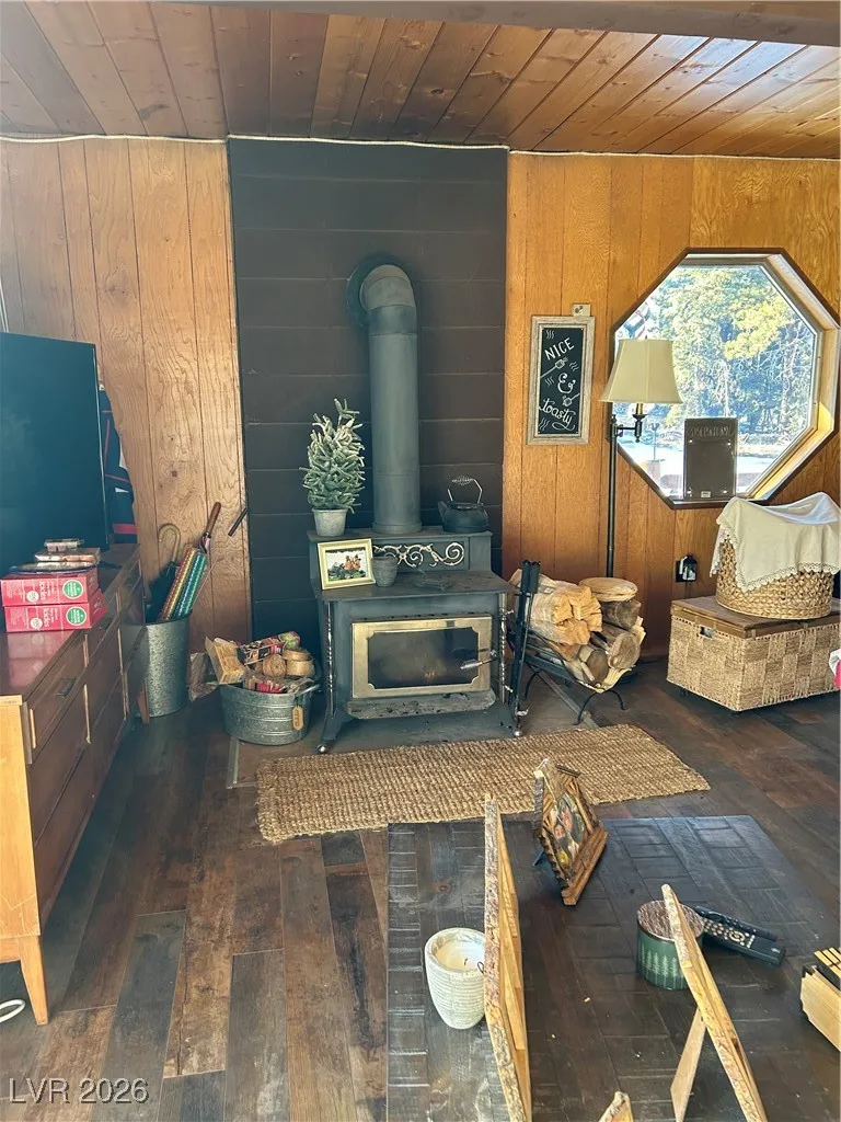 1330 W Strawberry Point Road Duck Creek Village, UT 84762