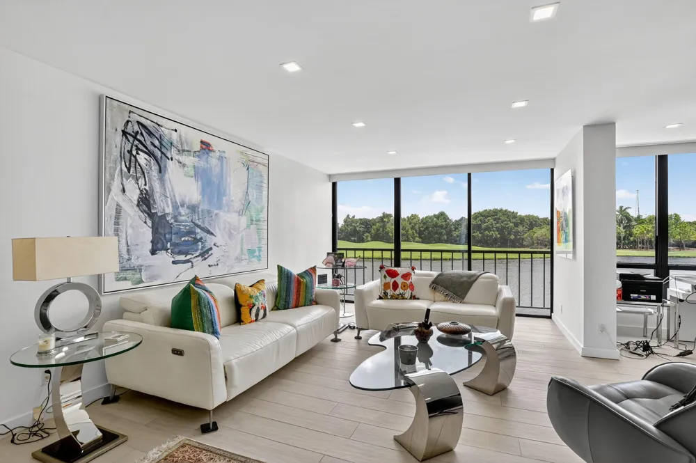 7768 Lakeside Boulevard #526