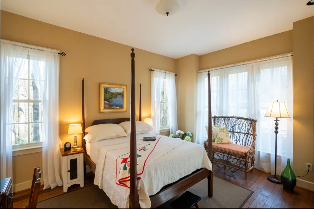 53 Rockytop Drive Cashiers, NC 28717