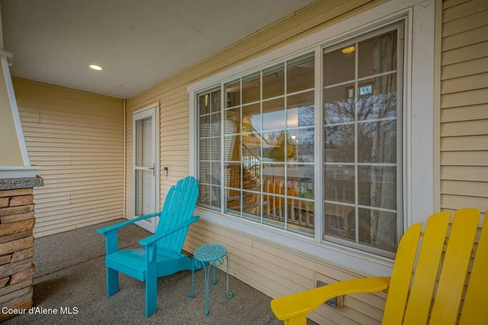 1529 W Coquille Court Post Falls, ID 83854