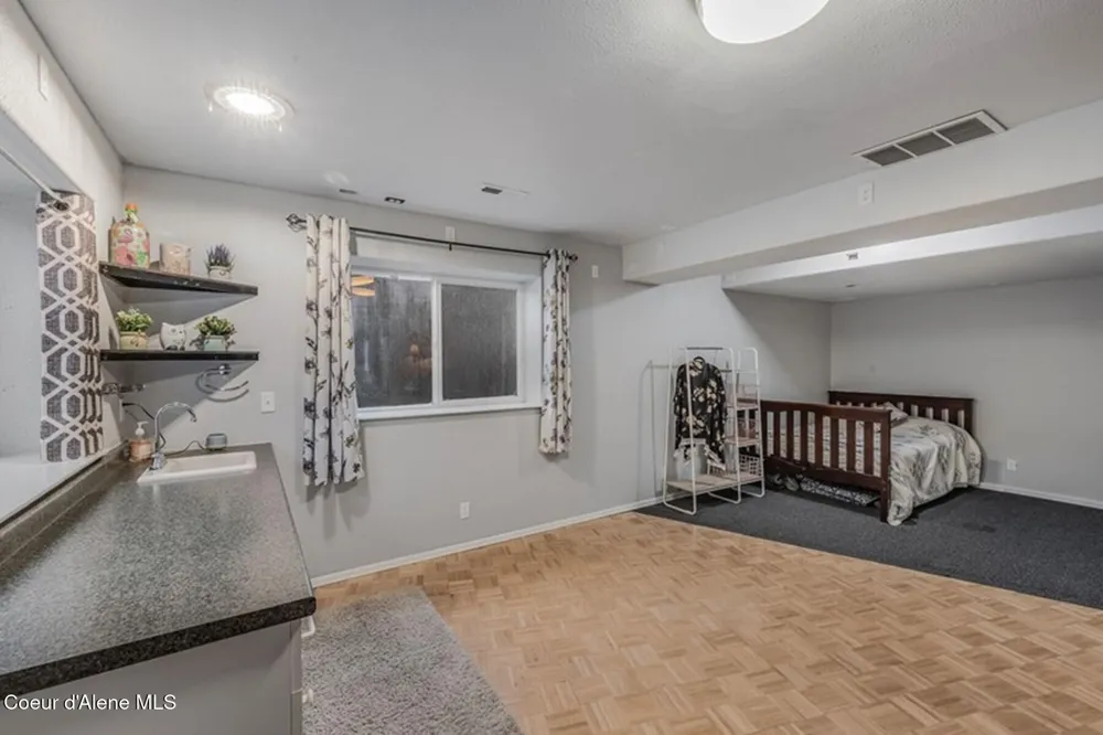 1529 W Coquille Court Post Falls, ID 83854