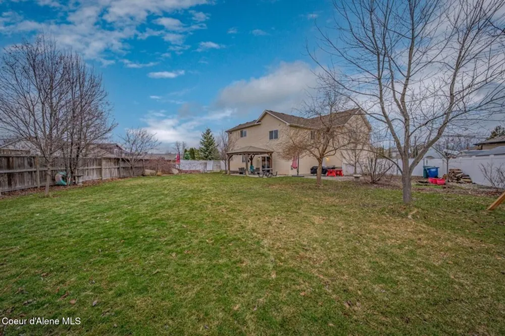 1529 W Coquille Court Post Falls, ID 83854
