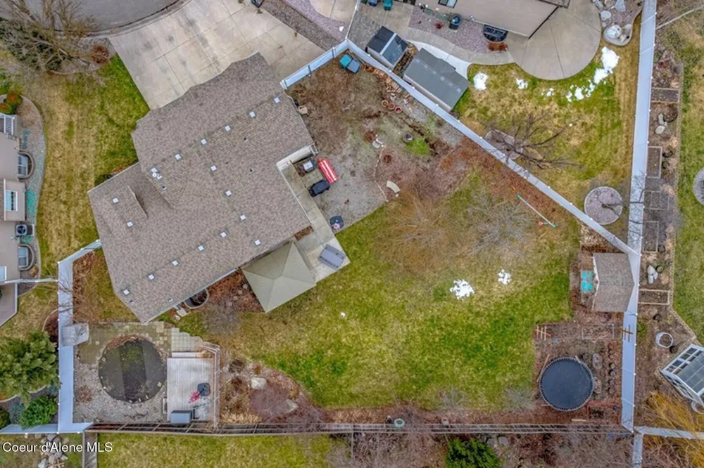 1529 W Coquille Court Post Falls, ID 83854